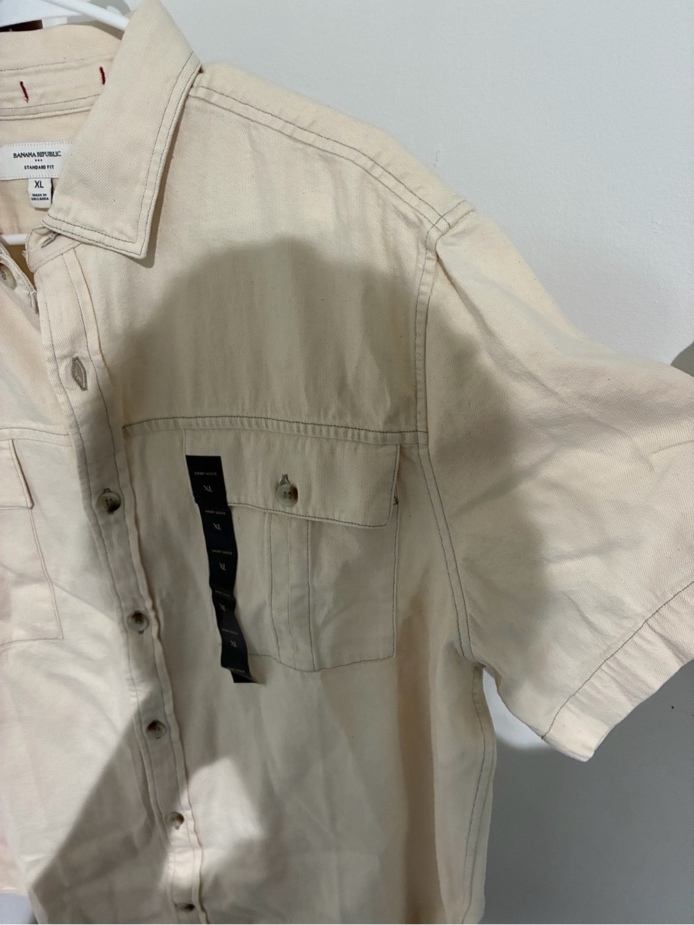 Banana Republic Men's Short-Sleeve Button-Down Shirt in Light Cream